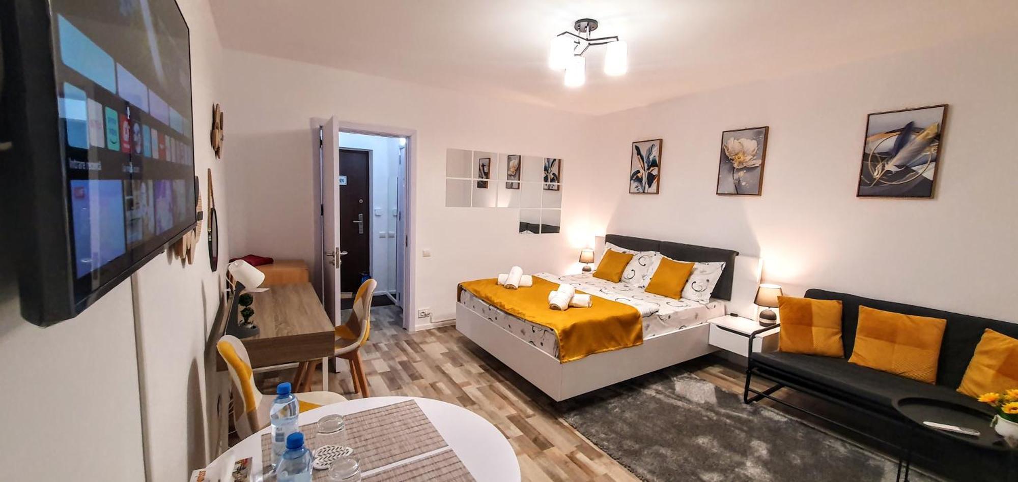 The Yellow King - Luxurious Apartment Букурещ Екстериор снимка